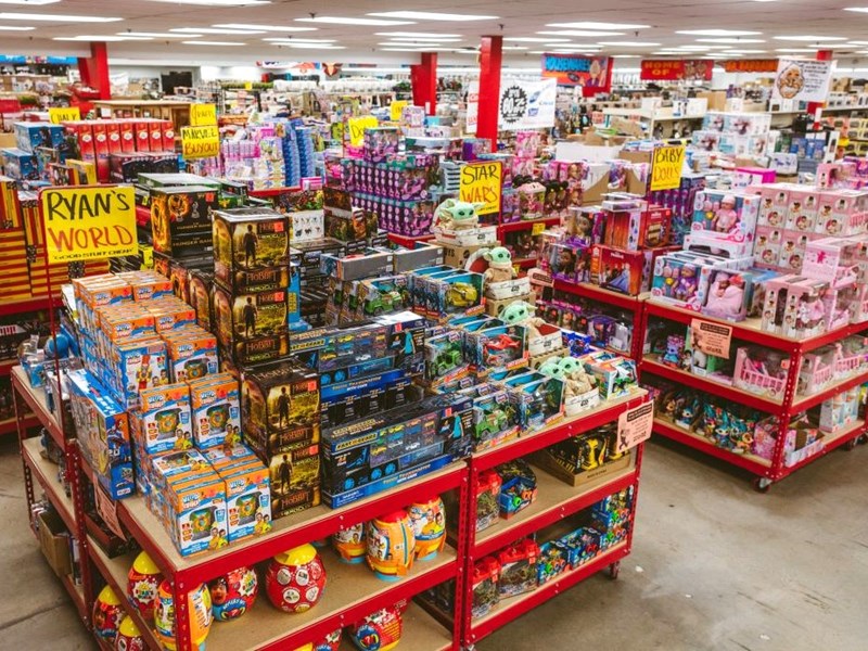 Toys_925x694